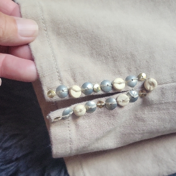 🍊Ruby Rd. Women's Tan Capri - Picture 3 of 4